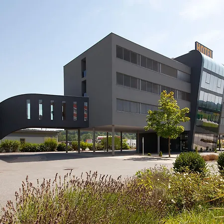 Hotel Business Ambio 4*