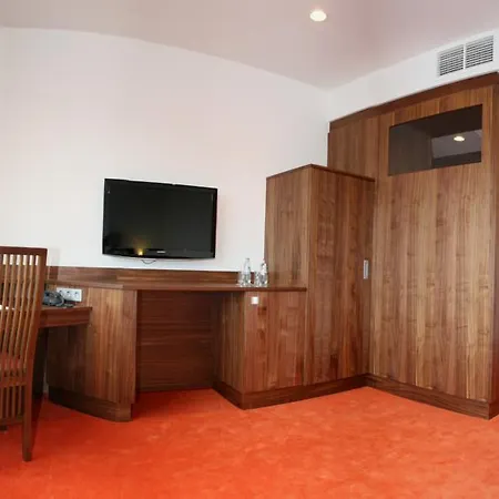 Hotel Business Ambio