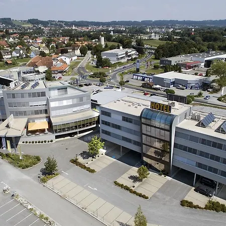 Hotel Business Ambio 4*